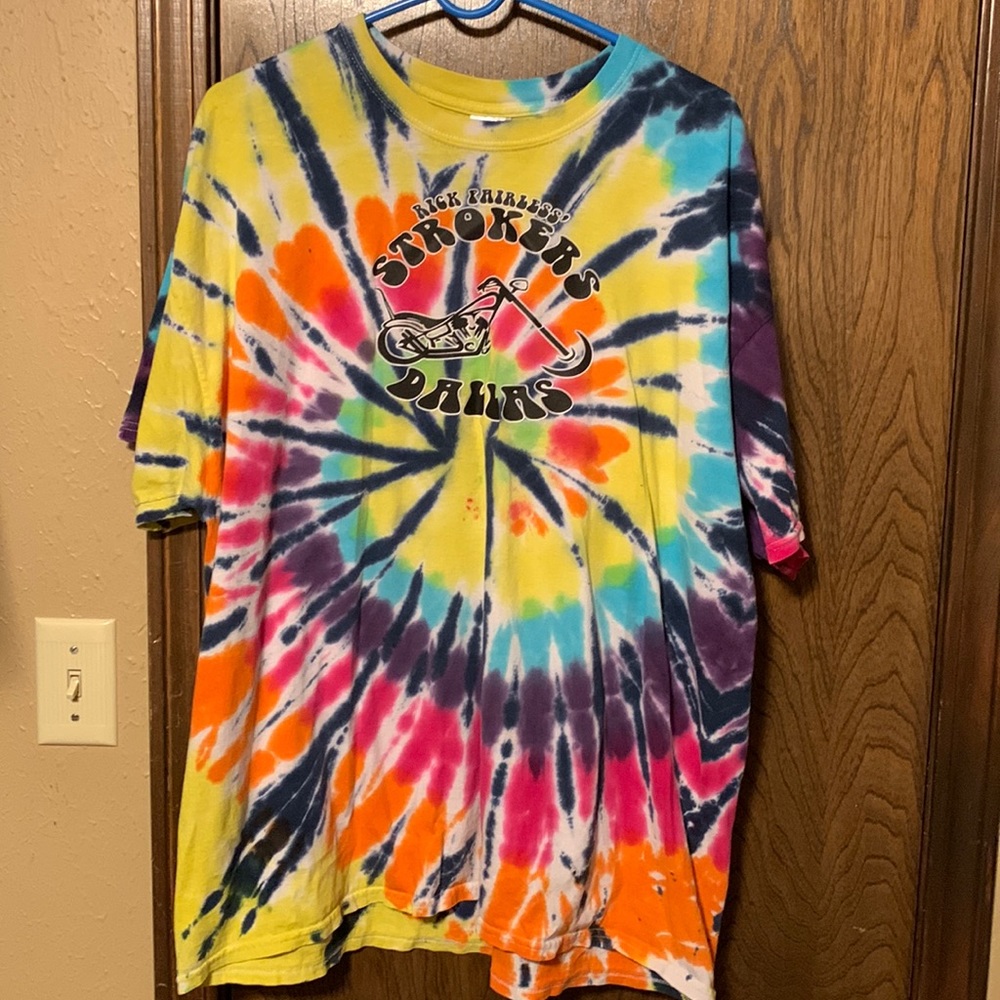 Rick Fairless’ Strokers Dallas 2X Tie-dye T-shirt
